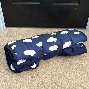 Navy Blue Cloud Patterned sleeping bag for kids